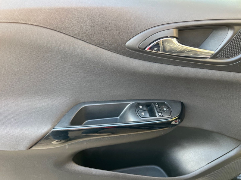 Photo 11 de l'offre de OPEL CORSA 1.4 90CH BLACK EDITION START/STOP 5P à 10990€ chez GTM Auto