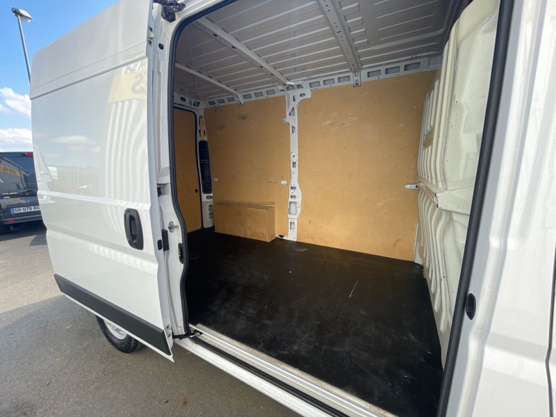 Photo 8 de l'offre de FIAT DUCATO FG 3.5 MH2 2.3 MULTIJET 120CH PACK PRO NAV E6D à 19990€ chez GTM Auto