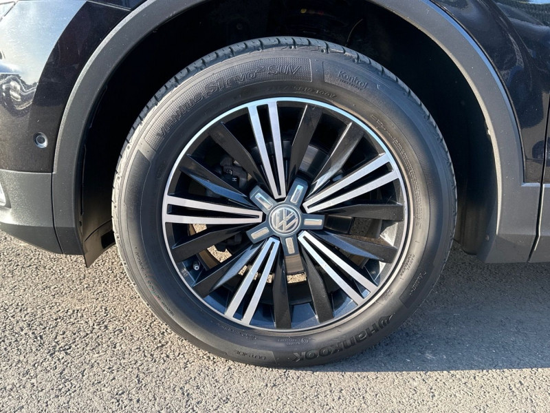 Photo 20 de l'offre de VOLKSWAGEN TIGUAN 2.0 TDI 150CH BLUEMOTION TECHNOLOGY CARAT EXCLUSIVE 4MOTION DSG7 à 20990€ chez GTM Auto