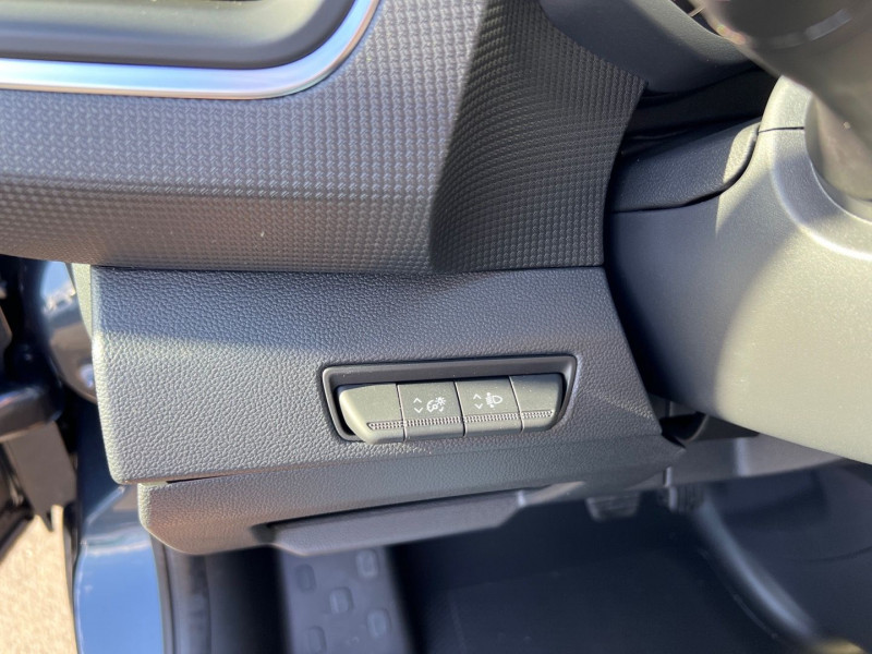 Photo 21 de l'offre de RENAULT TRAFIC III FG - DISPO L2H1 3T 2.0 BLUE DCI 170CH CABINE APPROFONDIE GRAND CONFORT EDC à 42490€ chez GTM Auto