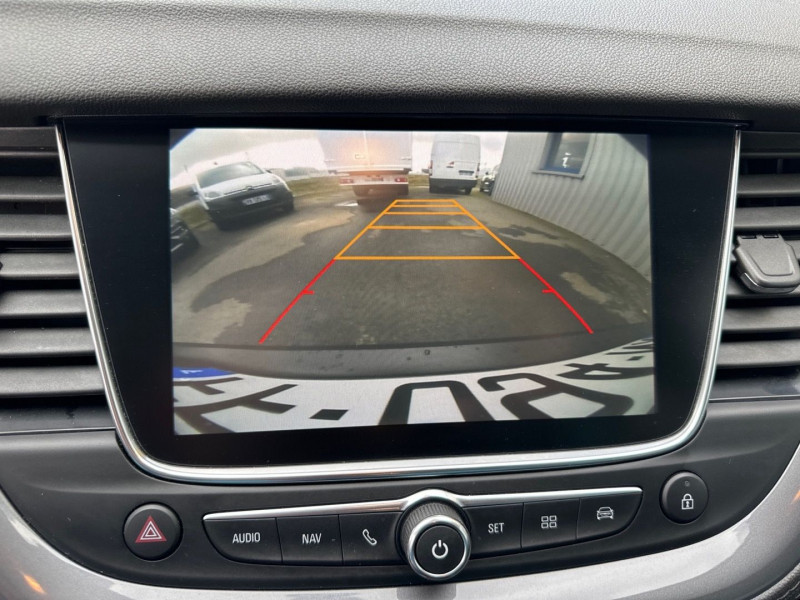 Photo 13 de l'offre de OPEL GRANDLAND X 1.2 TURBO 130CH DESIGN LINE à 15990€ chez GTM Auto
