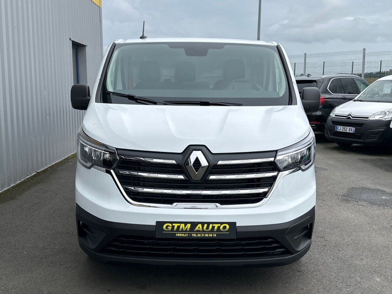 Photo 2 de l'offre de RENAULT TRAFIC III FG - RED EDITION L2H1 3T 2.0 BLUE DCI 130CH GRAND CONFORT - DISPO à 33990€ chez GTM Auto