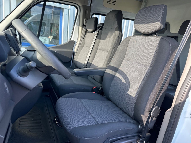 Photo 14 de l'offre de RENAULT MASTER III CABINE APPROFONDIE R3500 L4H2 2.3 BLUE DCI 165CH GRAND CONFORT à 48990€ chez GTM Auto