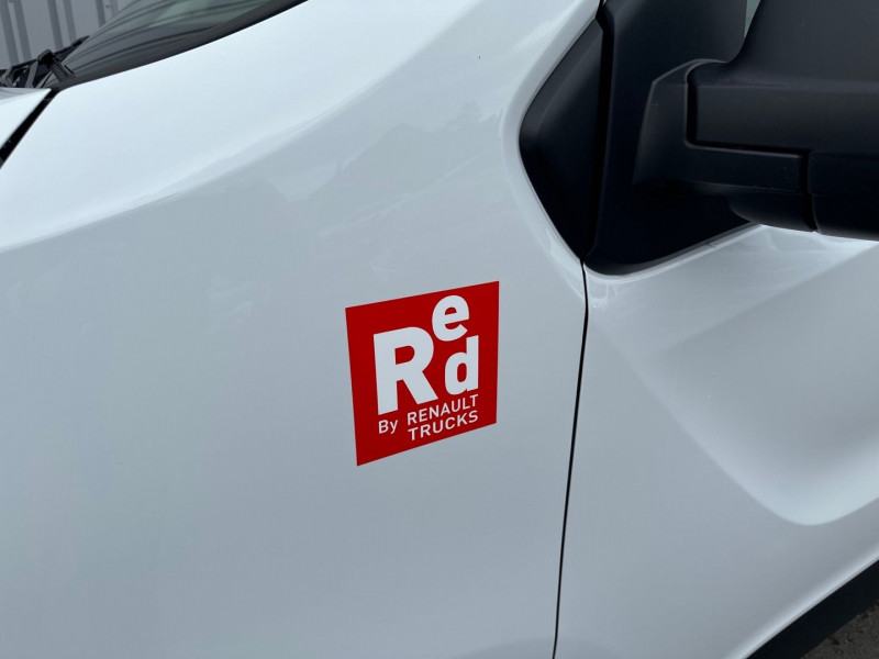 Photo 20 de l'offre de RENAULT TRAFIC III FG - RED EDITION L2H1 3T 2.0 BLUE DCI 130CH GRAND CONFORT - DISPO à 33990€ chez GTM Auto