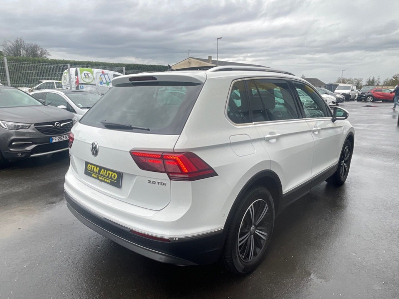Photo 4 de l'offre de VOLKSWAGEN TIGUAN 2.0 TDI 150CH CARAT EXCLUSIVE DSG7 à 26990€ chez GTM Auto