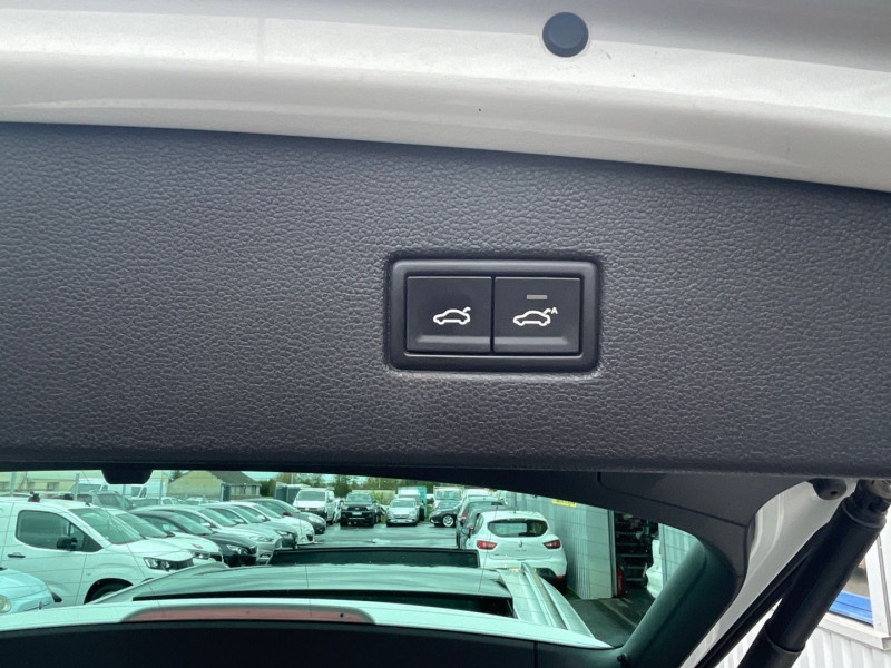 Photo 32 de l'offre de VOLKSWAGEN TIGUAN 2.0 TDI 150CH CARAT EXCLUSIVE DSG7 à 26990€ chez GTM Auto