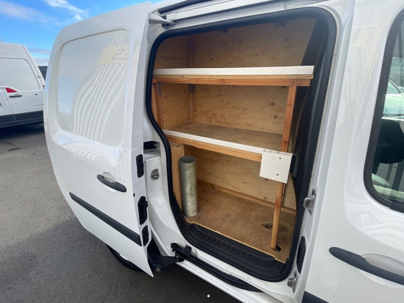 Photo 8 de l'offre de RENAULT KANGOO II EXPRESS 1.5 DCI 90 GRAND CONFORT FT à 9490€ chez GTM Auto