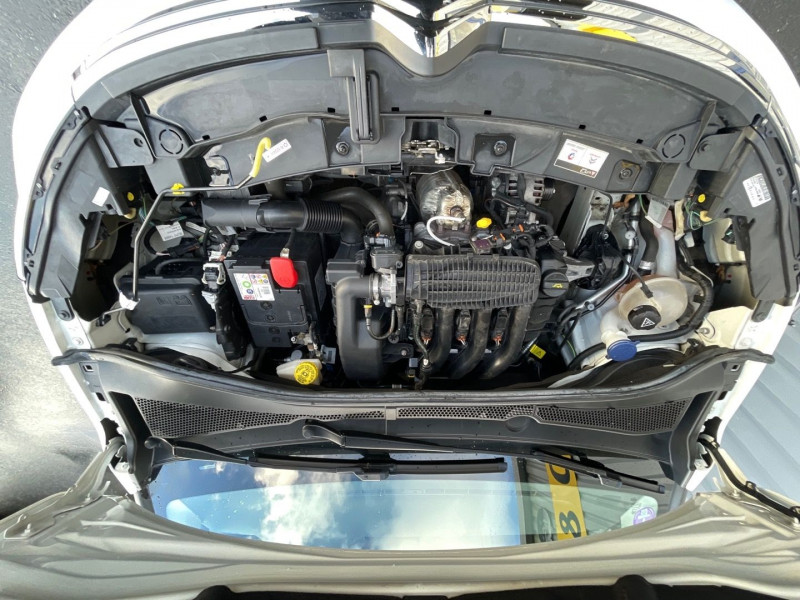 Photo 27 de l'offre de CITROEN C3 PURETECH 82CH SHINE à 10990€ chez GTM Auto