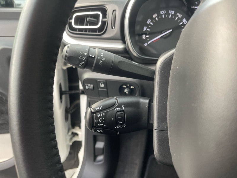 Photo 19 de l'offre de CITROEN C3 PURETECH 82CH SHINE à 10990€ chez GTM Auto