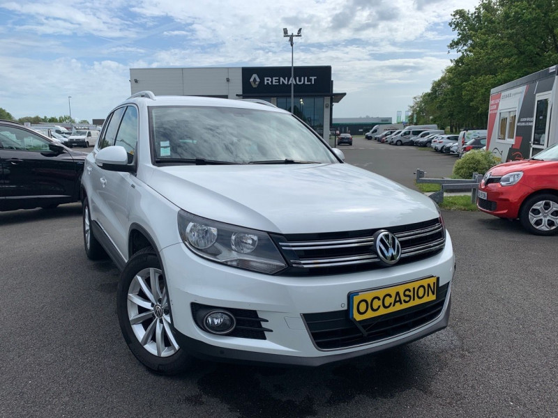 Volkswagen TIGUAN 1.4 TSI 150CH BLUEMOTION TECHNOLOGY LOUNGE DSG6 Essence BLANC Occasion à vendre