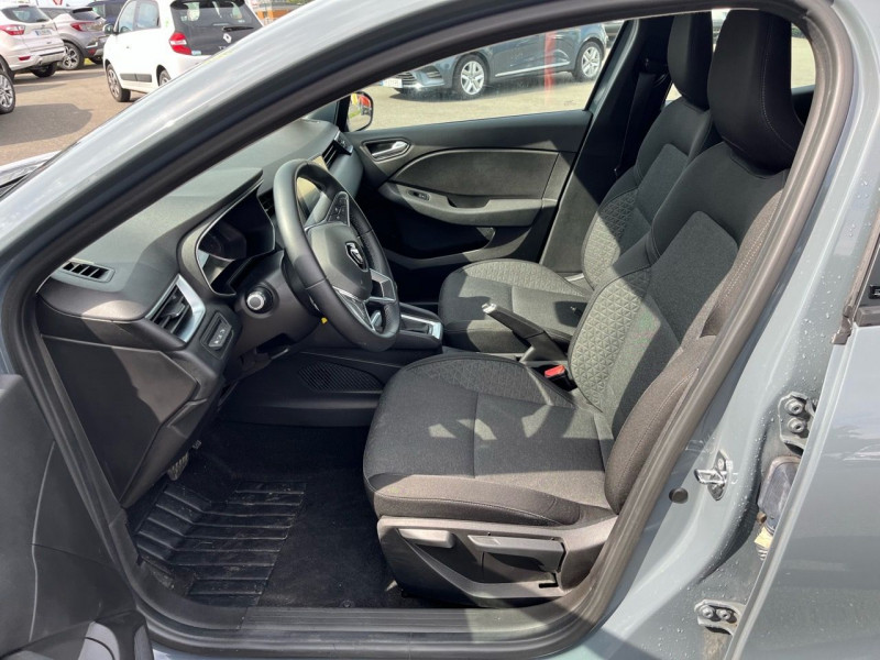 Photo 2 de l'offre de RENAULT CLIO V 1.6 E-TECH 140CH BUSINESS -21 à 17990€ chez Garage Bretaudeau