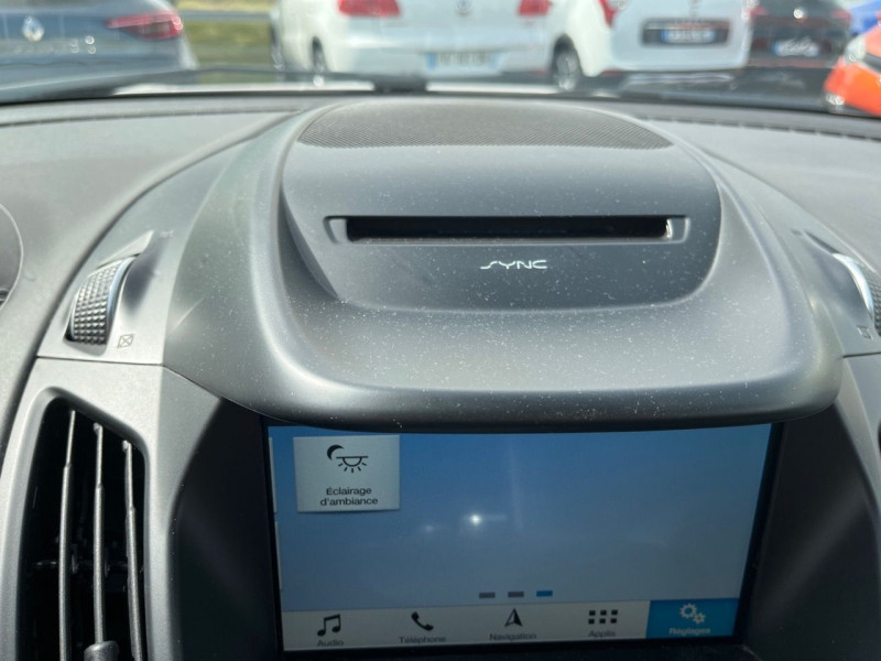Photo 7 de l'offre de FORD KUGA 2.0 TDCI 150CH STOP&START VIGNALE 4X2 EURO6.2 à 18990€ chez Garage Bretaudeau