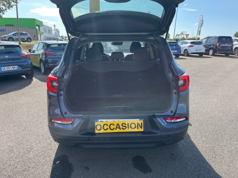 Photo 8 de l'offre de RENAULT KADJAR 1.5 BLUE DCI 115CH BUSINESS 112G à 17990€ chez Garage Bretaudeau