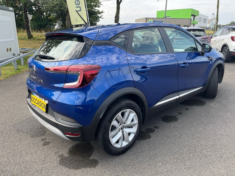 Photo 8 de l'offre de RENAULT CAPTUR II 1.0 TCE 100CH BUSINESS - 20 à 14490€ chez Garage Bretaudeau