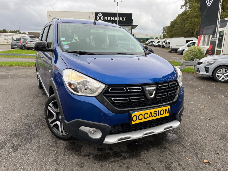 Photo 1 de l'offre de DACIA LODGY 1.3 TCE 130CH FAP 15 ANS 7 PLACES - 20 à 15990€ chez Garage Bretaudeau