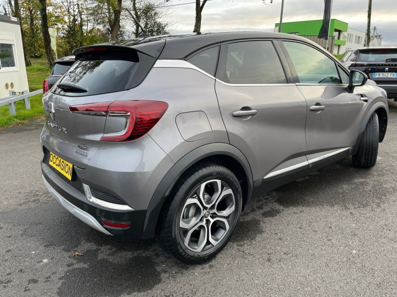 Photo 8 de l'offre de RENAULT CAPTUR II 1.5 BLUE DCI 115CH INTENS à 18990€ chez Garage Bretaudeau