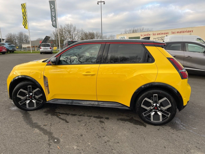 Photo 14 de l'offre de RENAULT 5 III E-TECH ELECTRIQUE 150CH ICONIC CINQ AUTONOMIE CONFORT à 33990€ chez Garage Bretaudeau