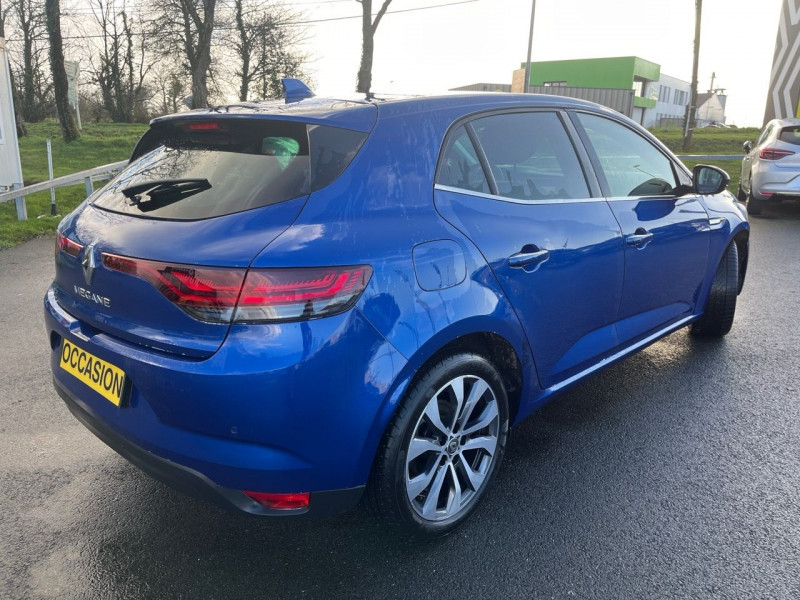 Photo 10 de l'offre de RENAULT MEGANE IV 1.5 BLUE DCI 115CH TECHNO EDC -23 à 19990€ chez Garage Bretaudeau