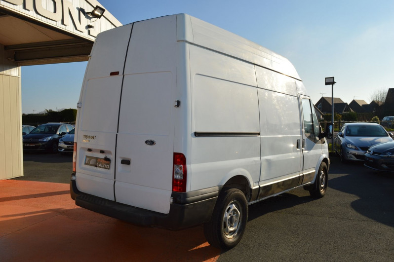 Photo 4 de l'offre de FORD TRANSIT FG 300C 2.2 TDCI 85CH à 8900€ chez Avenue de l'auto