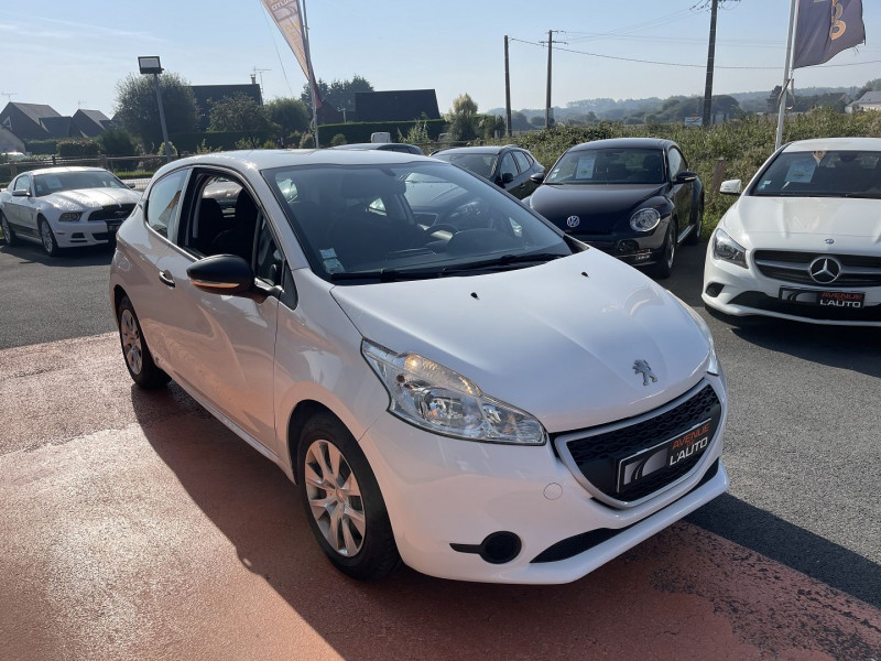 Photo 3 de l'offre de PEUGEOT 208 1.0 PURETECH ACCESS 3P à 8590€ chez Avenue de l'auto