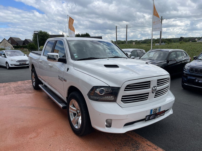 Photo 4 de l'offre de DODGE RAM 1500 5.7 V8 395 HEMI DOUBLE CAB LIMITED à 44900€ chez Avenue de l'auto