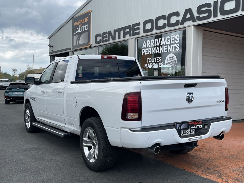 Photo 5 de l'offre de DODGE RAM 1500 5.7 V8 395 HEMI DOUBLE CAB LIMITED à 44900€ chez Avenue de l'auto