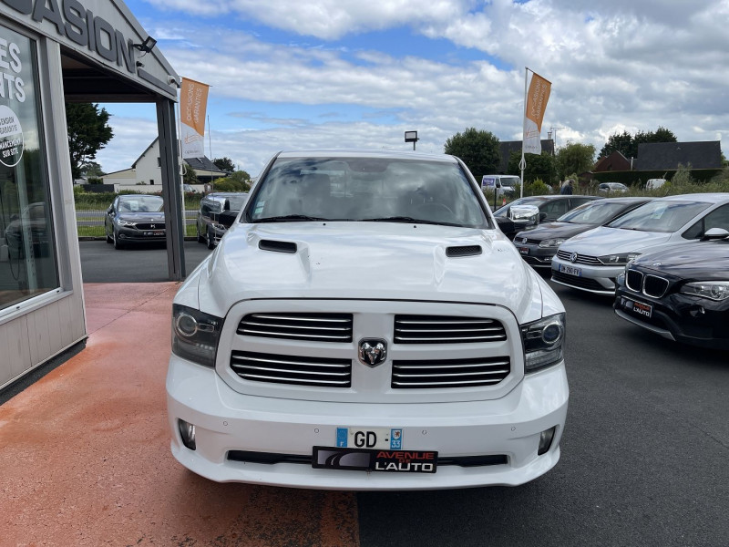 Photo 3 de l'offre de DODGE RAM 1500 5.7 V8 395 HEMI DOUBLE CAB LIMITED à 44900€ chez Avenue de l'auto