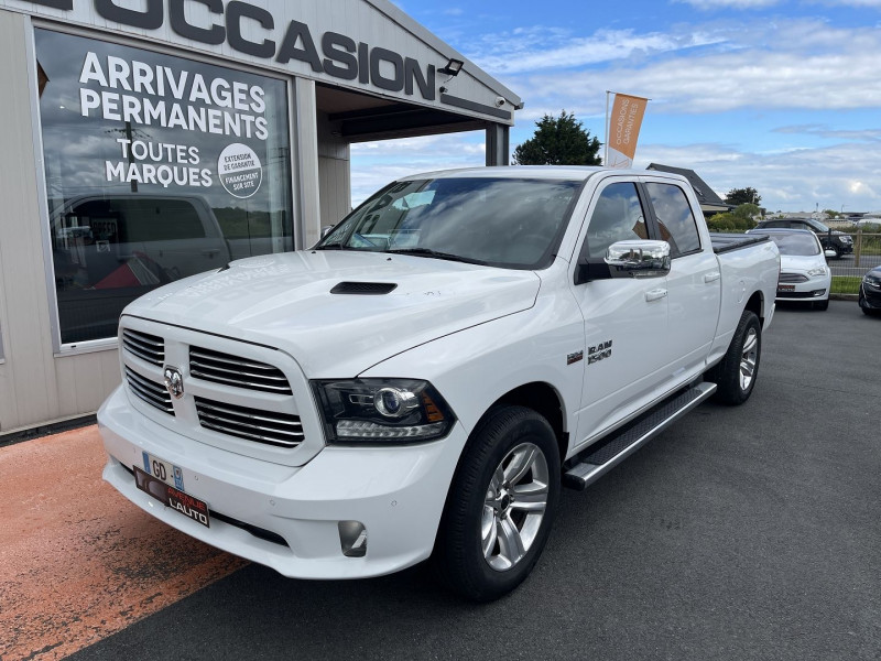 Photo 2 de l'offre de DODGE RAM 1500 5.7 V8 395 HEMI DOUBLE CAB LIMITED à 44900€ chez Avenue de l'auto