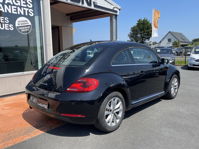 Photo 19 de l'offre de VOLKSWAGEN COCCINELLE 1.6 TDI 105CH FAP VINTAGE à 10990€ chez Avenue de l'auto