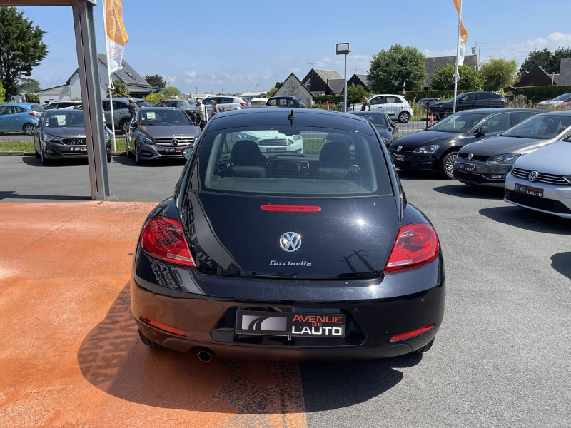 Photo 20 de l'offre de VOLKSWAGEN COCCINELLE 1.6 TDI 105CH FAP VINTAGE à 10990€ chez Avenue de l'auto