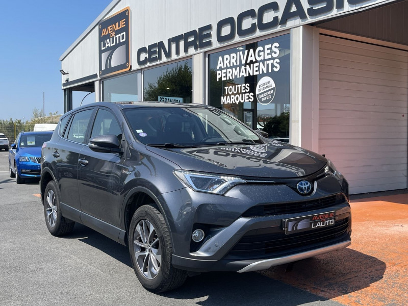 Photo 34 de l'offre de TOYOTA RAV4 197 HYBRIDE TENDANCE 2WD CVT à 19890€ chez Avenue de l'auto