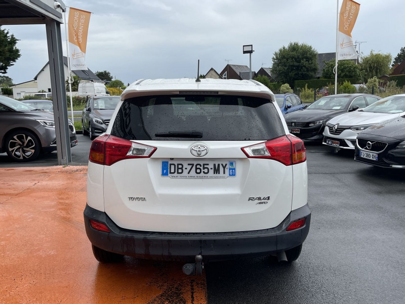 Photo 34 de l'offre de TOYOTA RAV4 150 D-CAT LOUNGE AWD BVA à 14900€ chez Avenue de l'auto