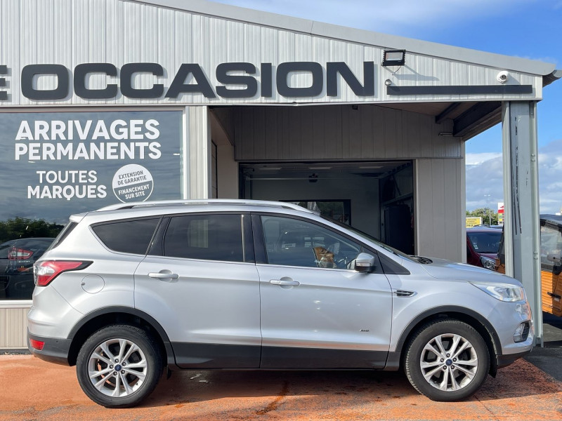 Photo 5 de l'offre de FORD KUGA 2.0 TDCI 150CH STOP&START TITANIUM 4X4 POWERSHIFT à 16900€ chez Avenue de l'auto