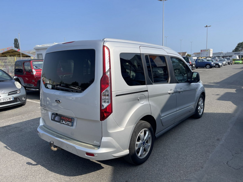 Photo 27 de l'offre de FORD TOURNEO CONNECT 1.6 TDCI 115CH TITANIUM à 14900€ chez Avenue de l'auto