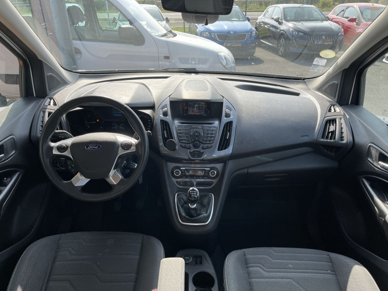 Photo 6 de l'offre de FORD TOURNEO CONNECT 1.6 TDCI 115CH TITANIUM à 14900€ chez Avenue de l'auto