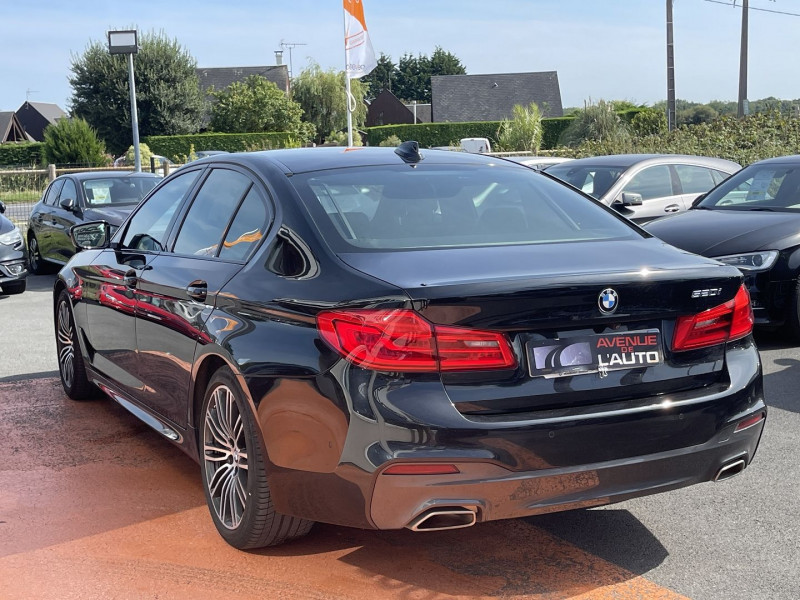 Photo 44 de l'offre de BMW SERIE 5 (G30) 520IA 184CH M SPORT STEPTRONIC EURO6D-T 127G à 36900€ chez Avenue de l'auto