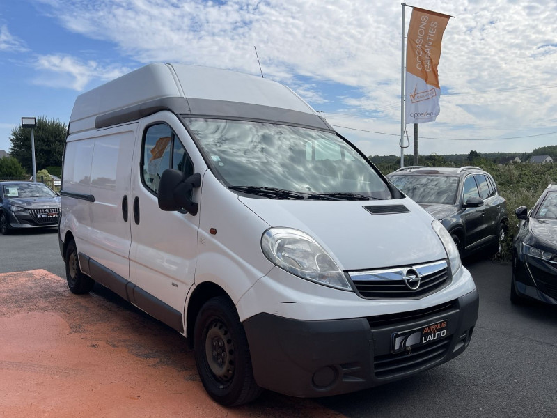 Photo 4 de l'offre de OPEL VIVARO FG F2900 M2 CDTI115 PACK CLIM à 10900€ chez Avenue de l'auto