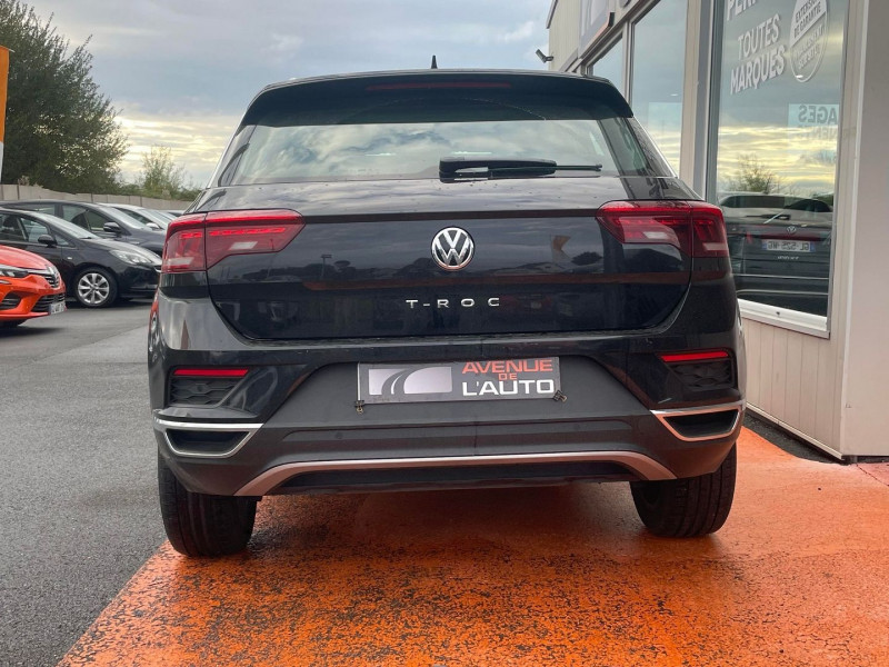 Photo 35 de l'offre de VOLKSWAGEN T-ROC 2.0 TDI 150CH CARAT DSG7 EURO6D-T à 27990€ chez Avenue de l'auto