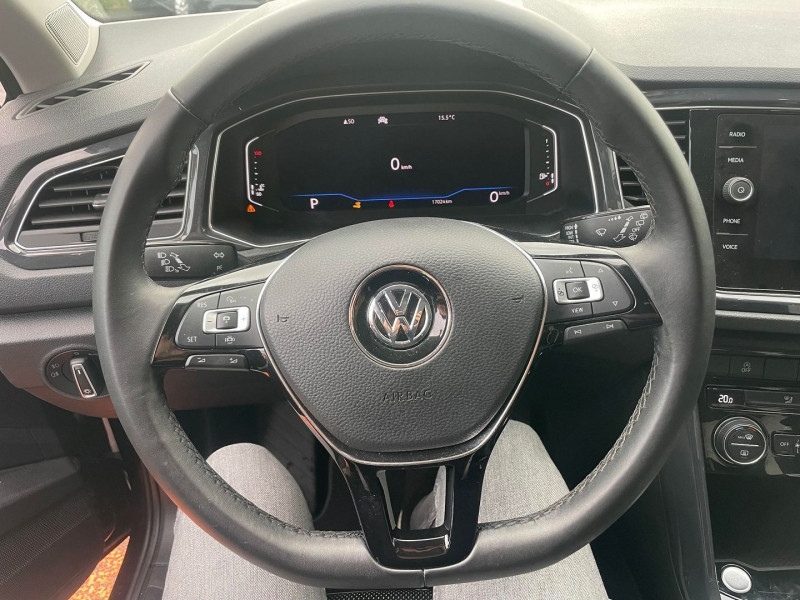 Photo 16 de l'offre de VOLKSWAGEN T-ROC 2.0 TDI 150CH CARAT DSG7 EURO6D-T à 27990€ chez Avenue de l'auto