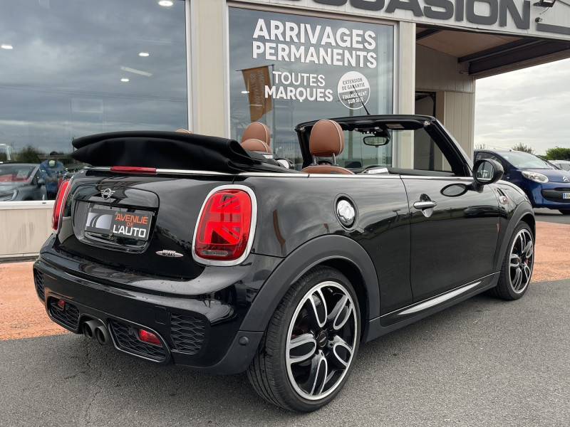 Photo 30 de l'offre de MINI CABRIO JOHN COOPER WORKS 231CH BVAS à 31900€ chez Avenue de l'auto