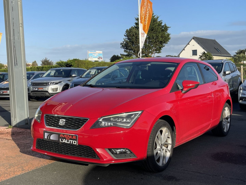 Photo 21 de l'offre de SEAT LEON SC 1.4 TSI 122CH STYLE START&STOP à 9200€ chez Avenue de l'auto