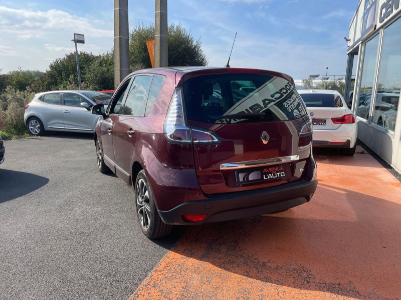 Photo 10 de l'offre de RENAULT SCENIC III 1.2 TCE 130CH ENERGY BOSE 2015 à 9900€ chez Avenue de l'auto