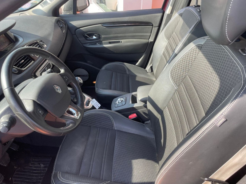 Photo 23 de l'offre de RENAULT SCENIC III 1.2 TCE 130CH ENERGY BOSE 2015 à 9900€ chez Avenue de l'auto