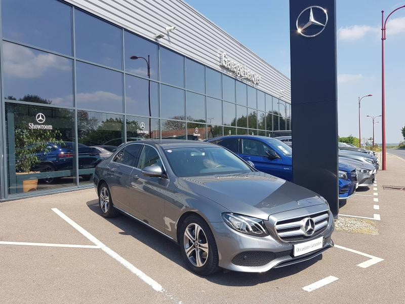 Mercedes-Benz Classe E 250 211ch Business Executive 9G-Tronic Essence Gris sélénite Occasion à vendre