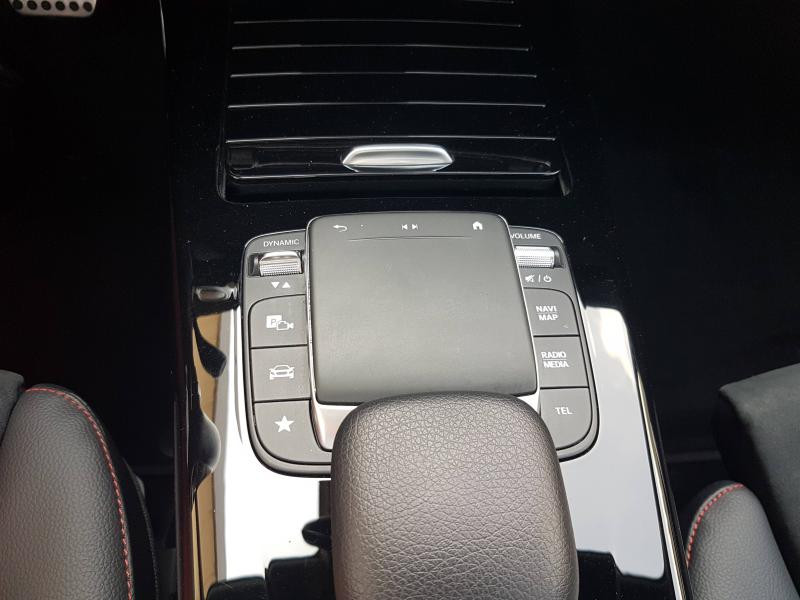 Photo 15 de l'offre de MERCEDES-BENZ CLA 200 163ch AMG Line 7G-DCT 9cv à 38900€ chez Garage Leroyer