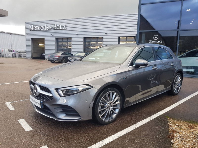 Photo 5 de l'offre de MERCEDES-BENZ Classe A 250 e 160+102ch AMG Line 8G-DCT 8cv à 34900€ chez Garage Leroyer