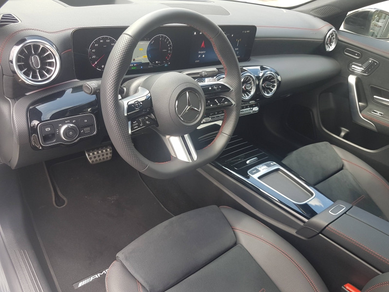 Photo 8 de l'offre de MERCEDES-BENZ CLA 250 e 218ch AMG Line 8G-DCT à 58480€ chez Garage Leroyer