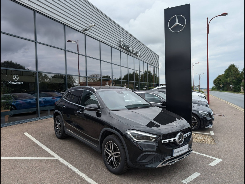 Mercedes-Benz GLA 200 d 150ch Business Line 8G-DCT Diesel Noir cosmos métallisé Occasion à vendre