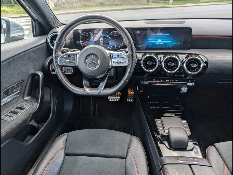 Photo 10 de l'offre de MERCEDES-BENZ Classe A 250 224ch 4Matic AMG Line 7G-DCT à 34900€ chez Garage Leroyer