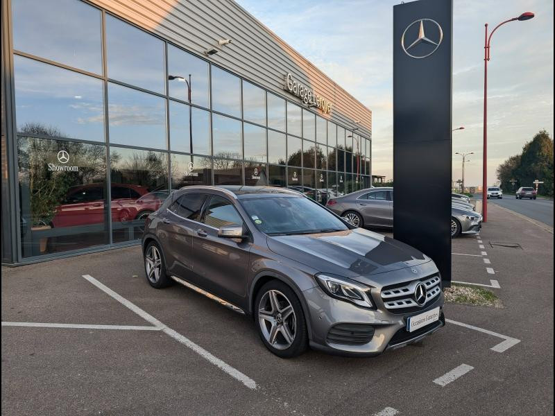 Mercedes-Benz GLA 200 d 136ch Fascination 4Matic 7G-DCT Euro6c Diesel Gris montagne Occasion à vendre